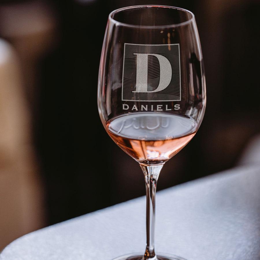 Personalized Initial Wine Glass, Design: K5
