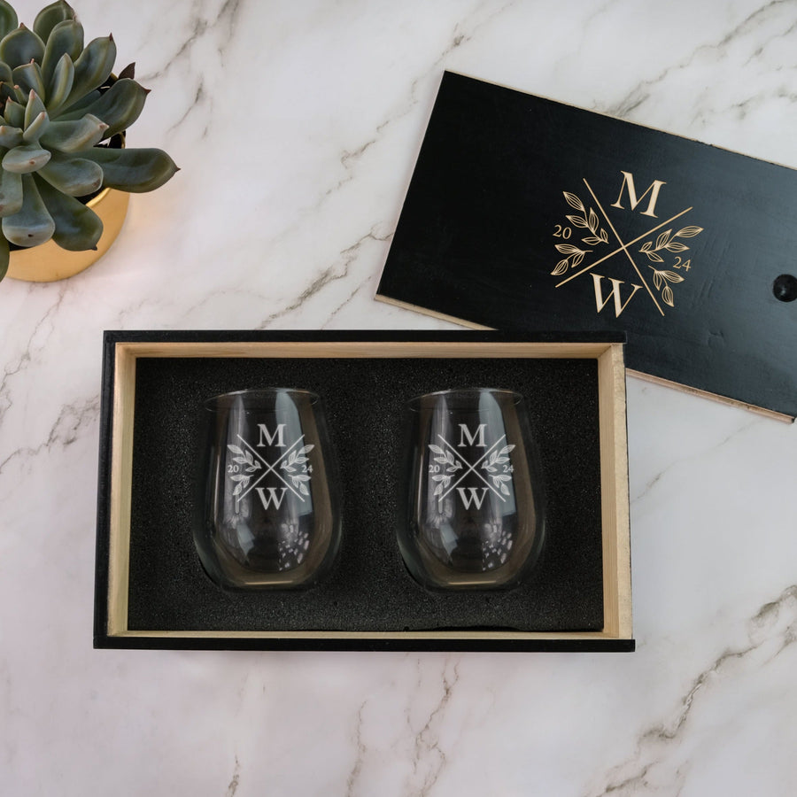 Couples Stemless Wine Glass Set with Box, Design: N12